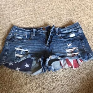 Flag jean shorts!